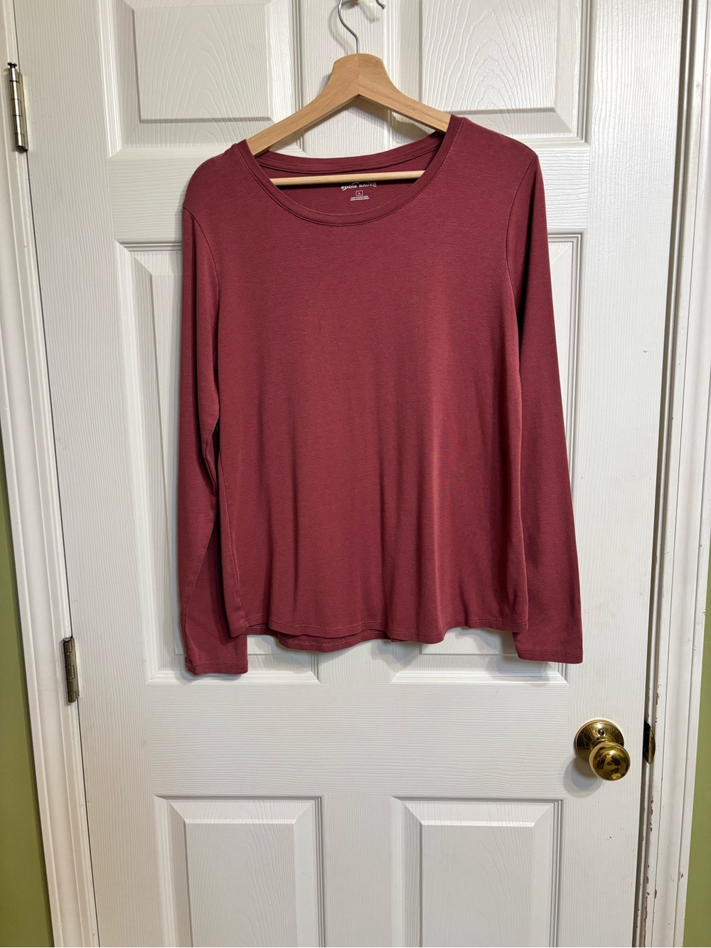 Eddie Bauer Dusty Rose Long-Sleeve Crewneck Top